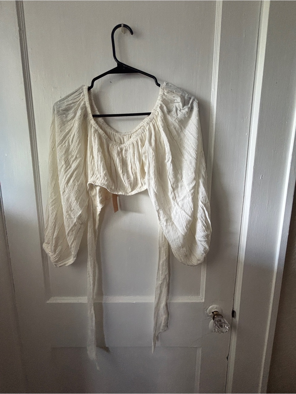 Surf Gypsy Cream Peasant Tie-Front Women’s Crop Top- NWT